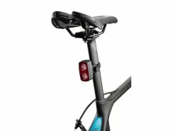 LUZ TRASERA GIANT RECON TL 200 -BICICLETAS Tienda de ventas 400000166 recon tl 200 02
